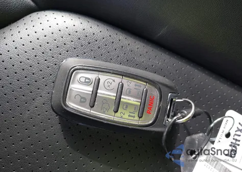 2025 Chrysler Pacifica Select from USA, damaged, VIN 2C4RC1BG9SR532127